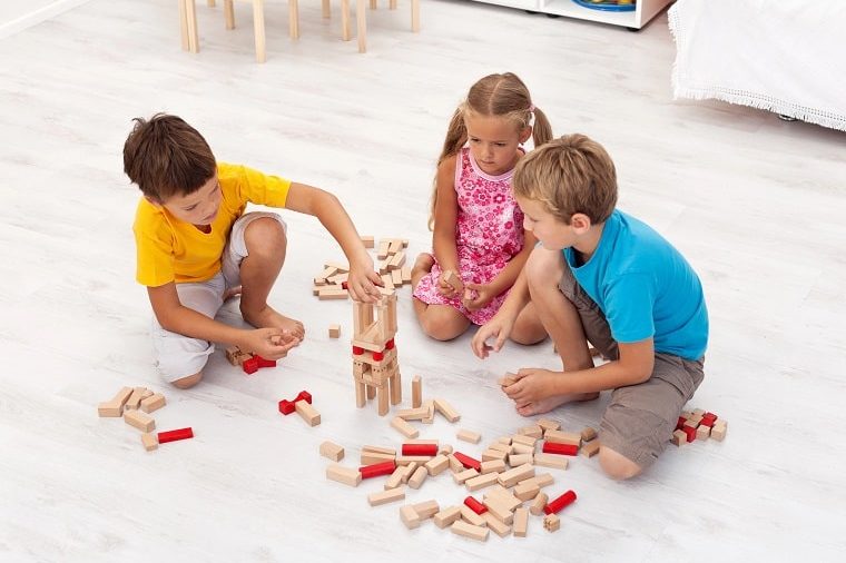 benefits of indoor play - children playing with blocks